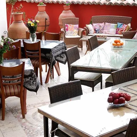 Dantel Hotel